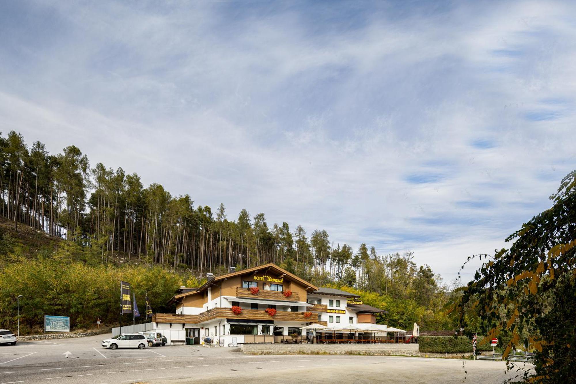 B&B Hotel Sonneck Natz-Schabs Dış mekan fotoğraf